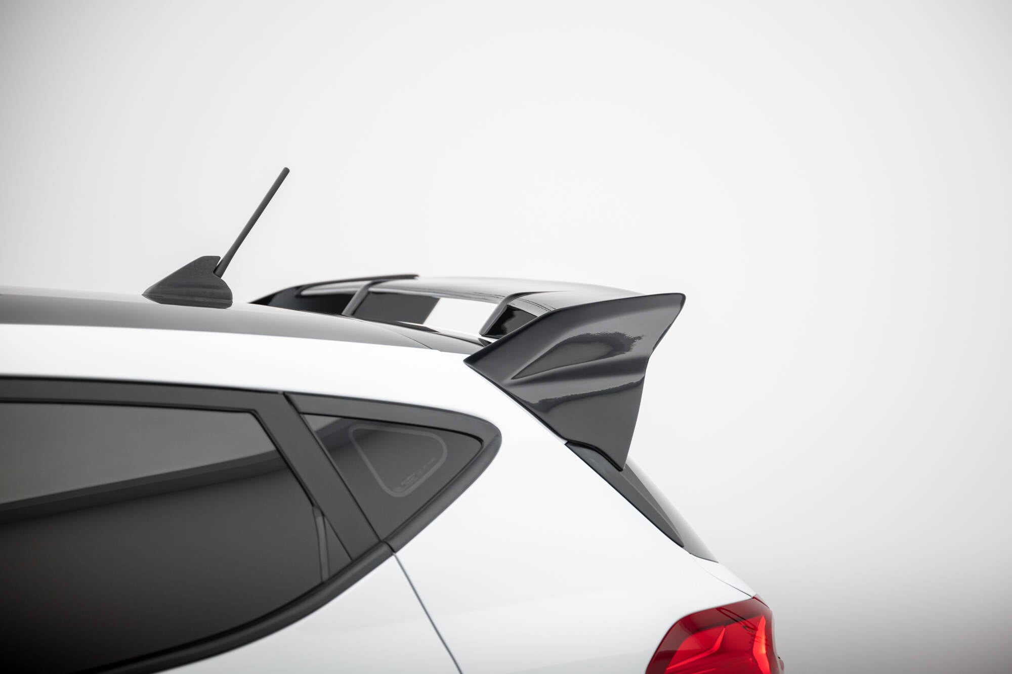 Spoileri Ford Fiesta Standard / ST-Line MK8