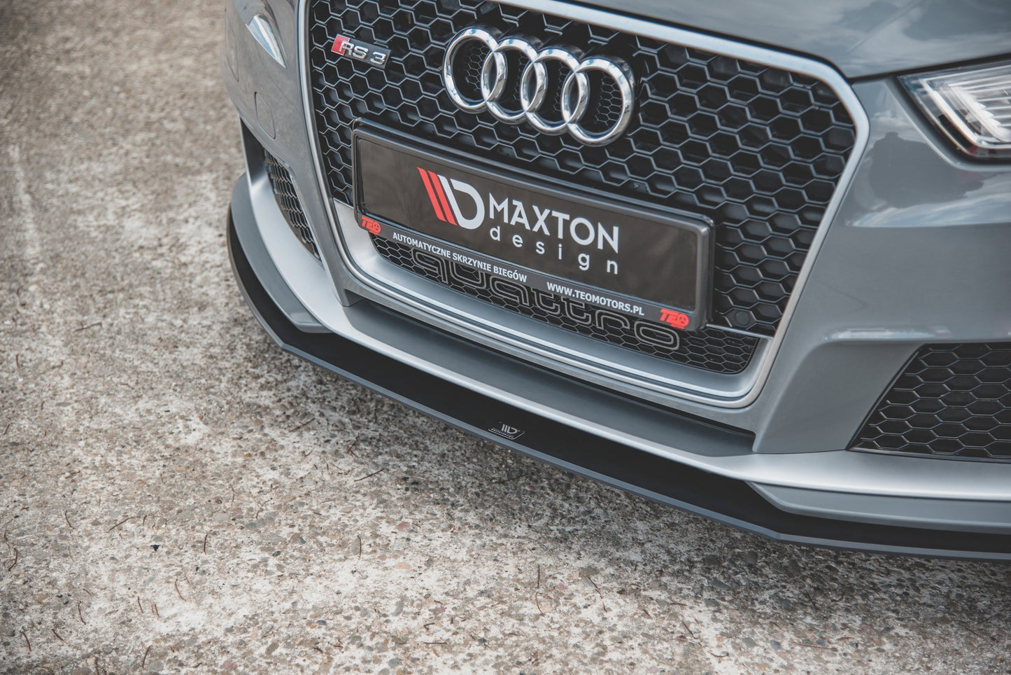 Street pro front splitter audi rs3 8v sportback