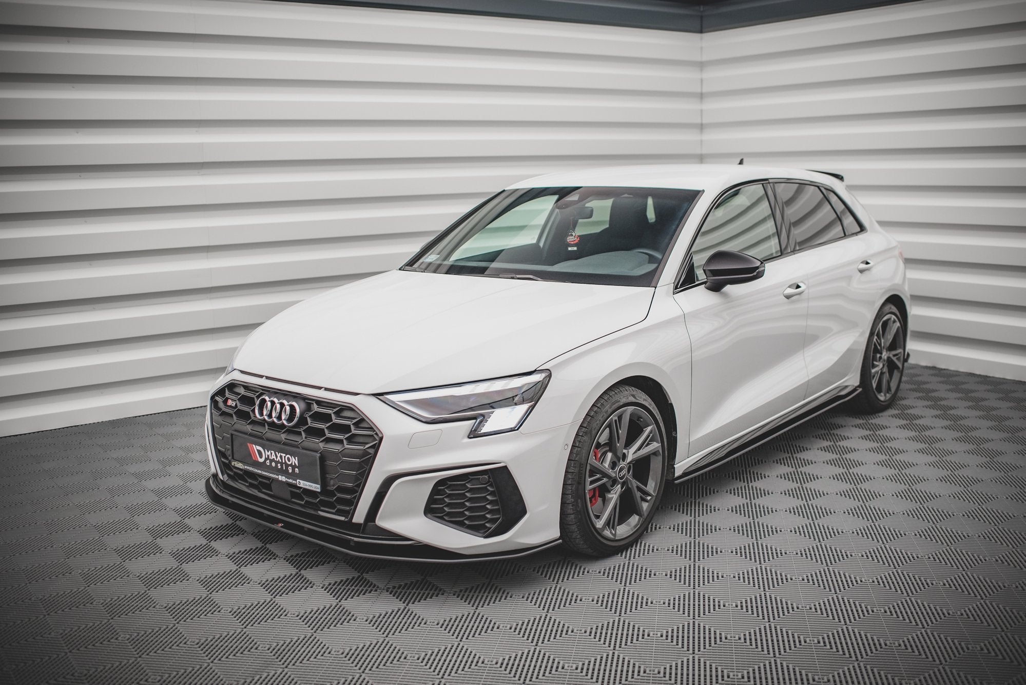 Street pro frontsplitter audi s3 / a3 s-line 8y