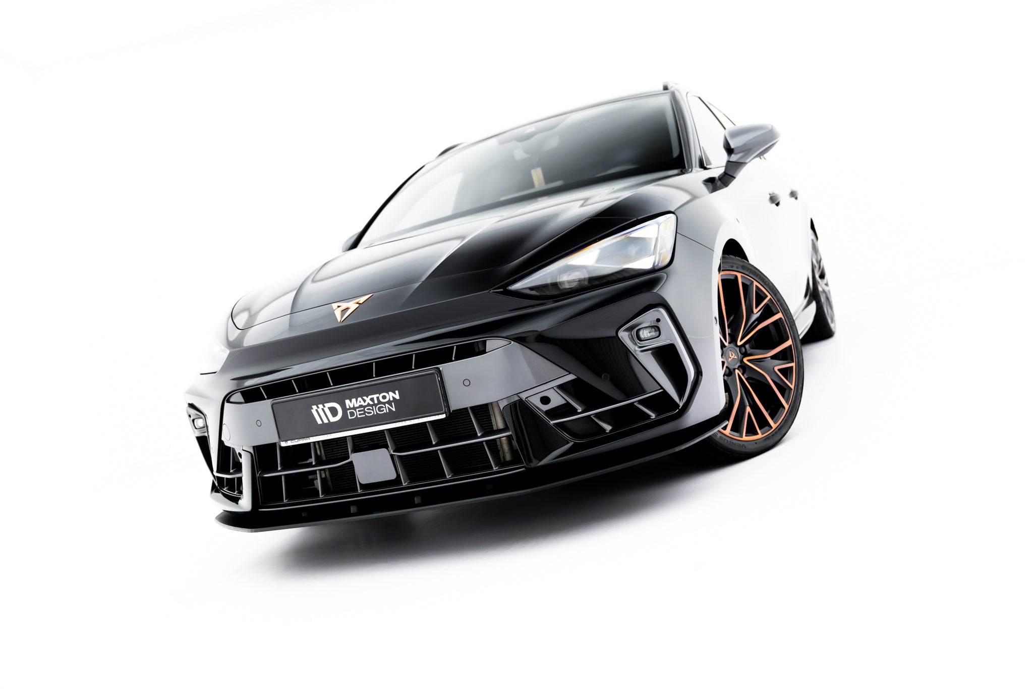 Street Pro etupuskurin splitteri Cupra Leon ST / Hatchback mk1 facelift