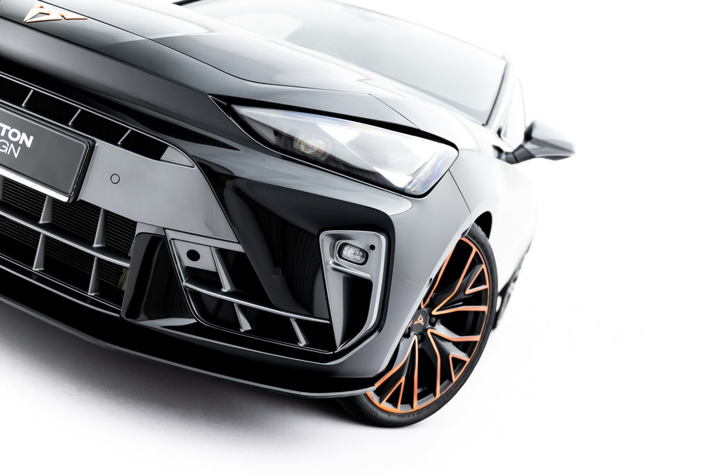 Street Pro etupuskurin splitteri Cupra Leon ST / Hatchback mk1 facelift