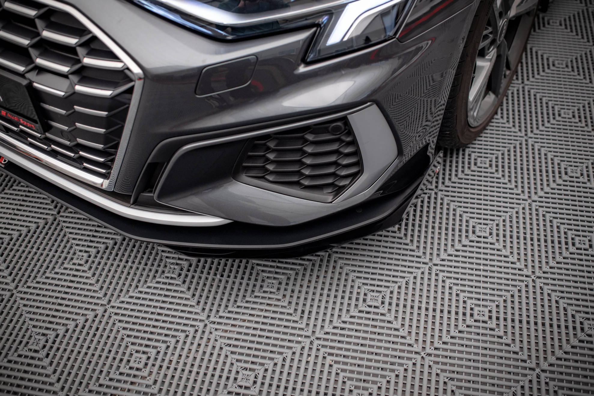 Street pro frontsplitter + klaffer audi s3 / a3 s-line 8y