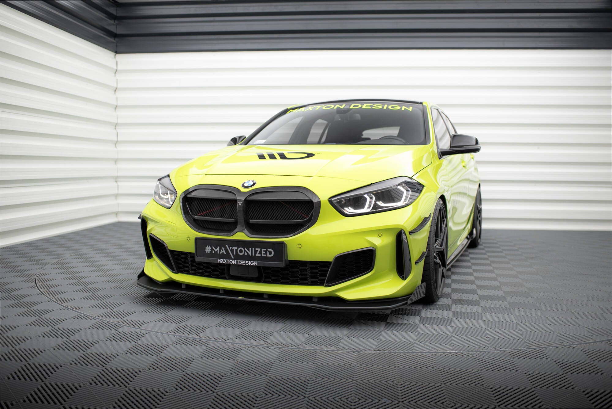 Street pro front splitter + flaps bmw 1 m-pack / m135i / 128ti f40