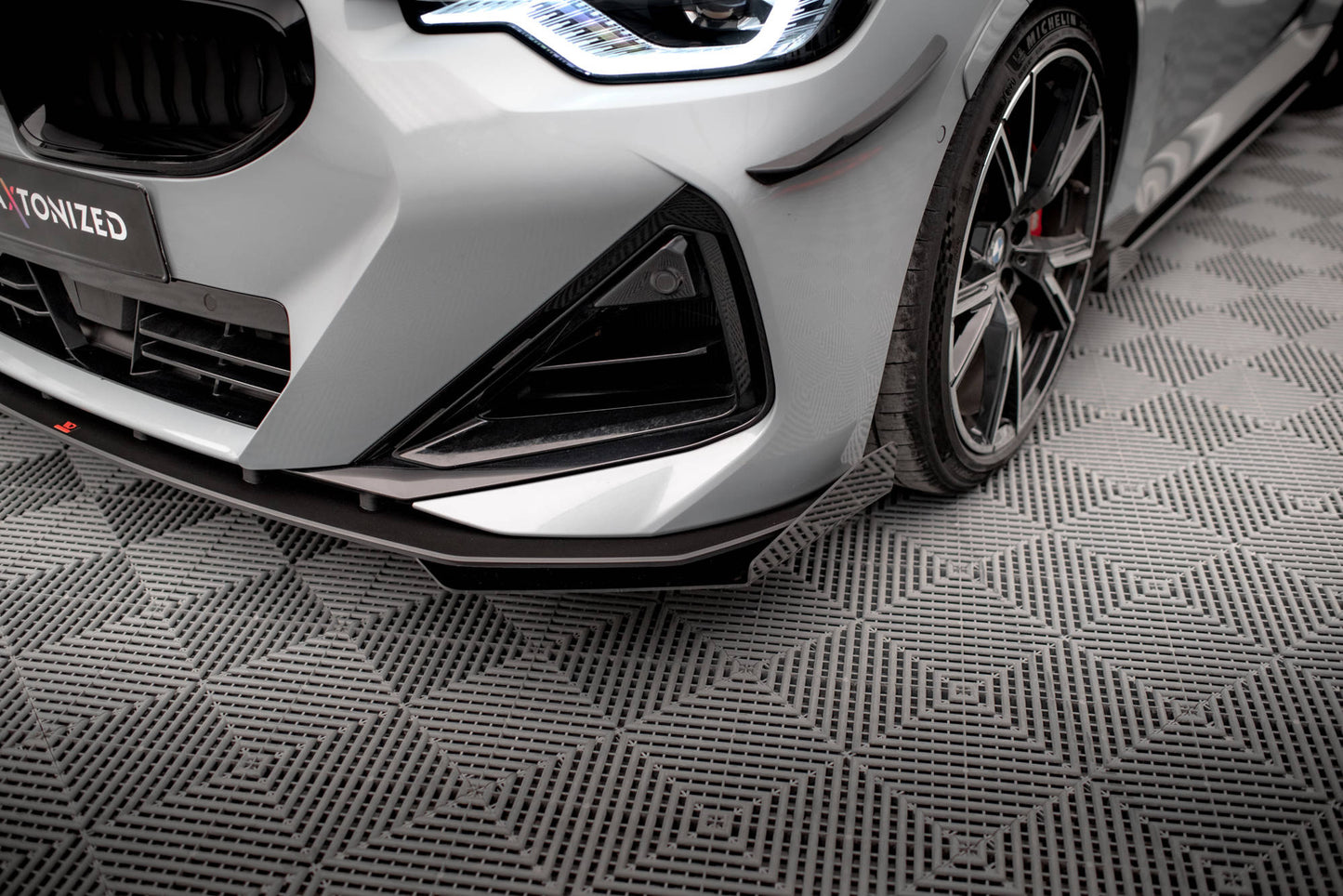 Street pro front splitter + flaps bmw 2 coupe m-pack / m240i g42