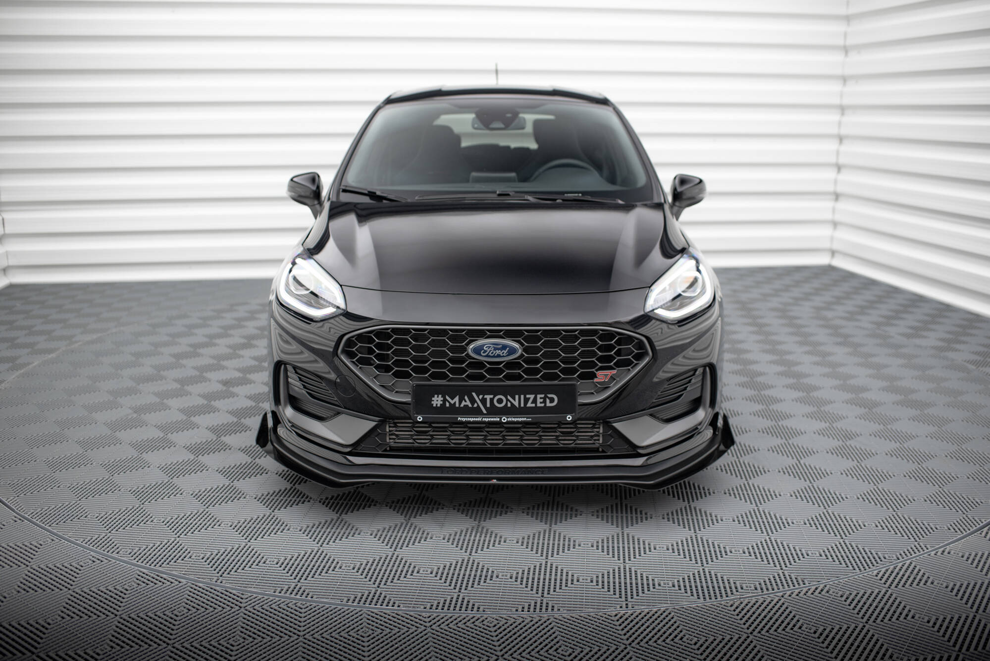 Street pro front splitter + flaps ford fiesta st mk8 facelift