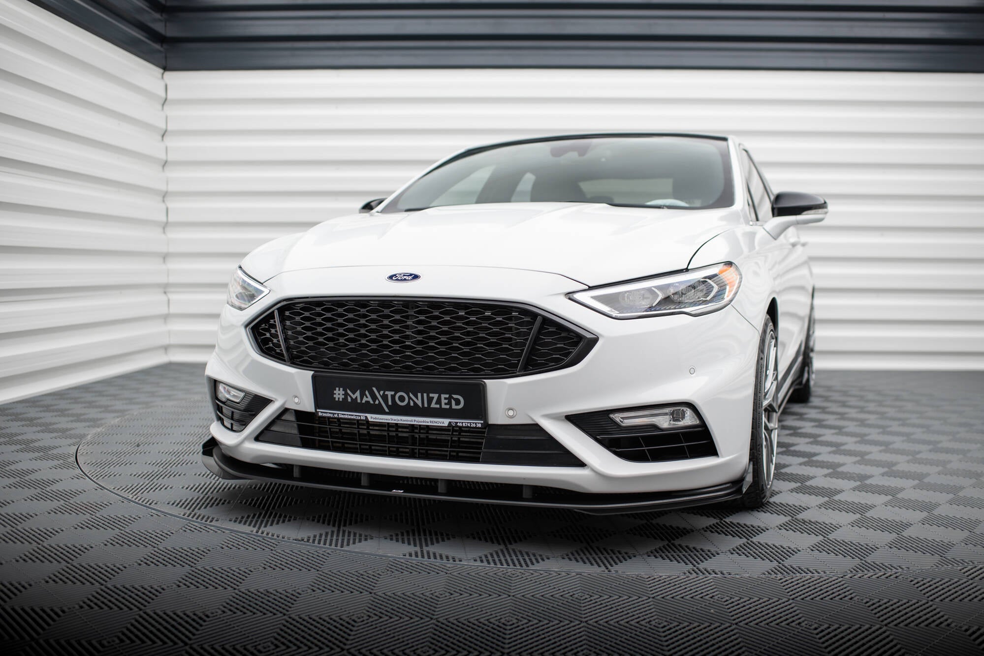 Street pro front splitter + flaps ford mondeo sport mk5 facelift / fusion sport mk2 facelift