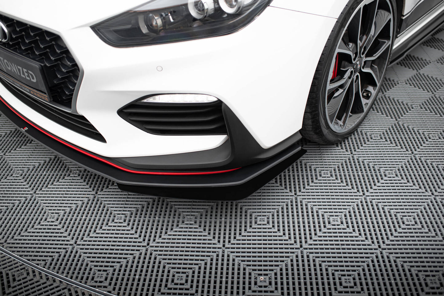 Street pro front splitter + flaps hyundai i30 n mk3 hatchback / fastback