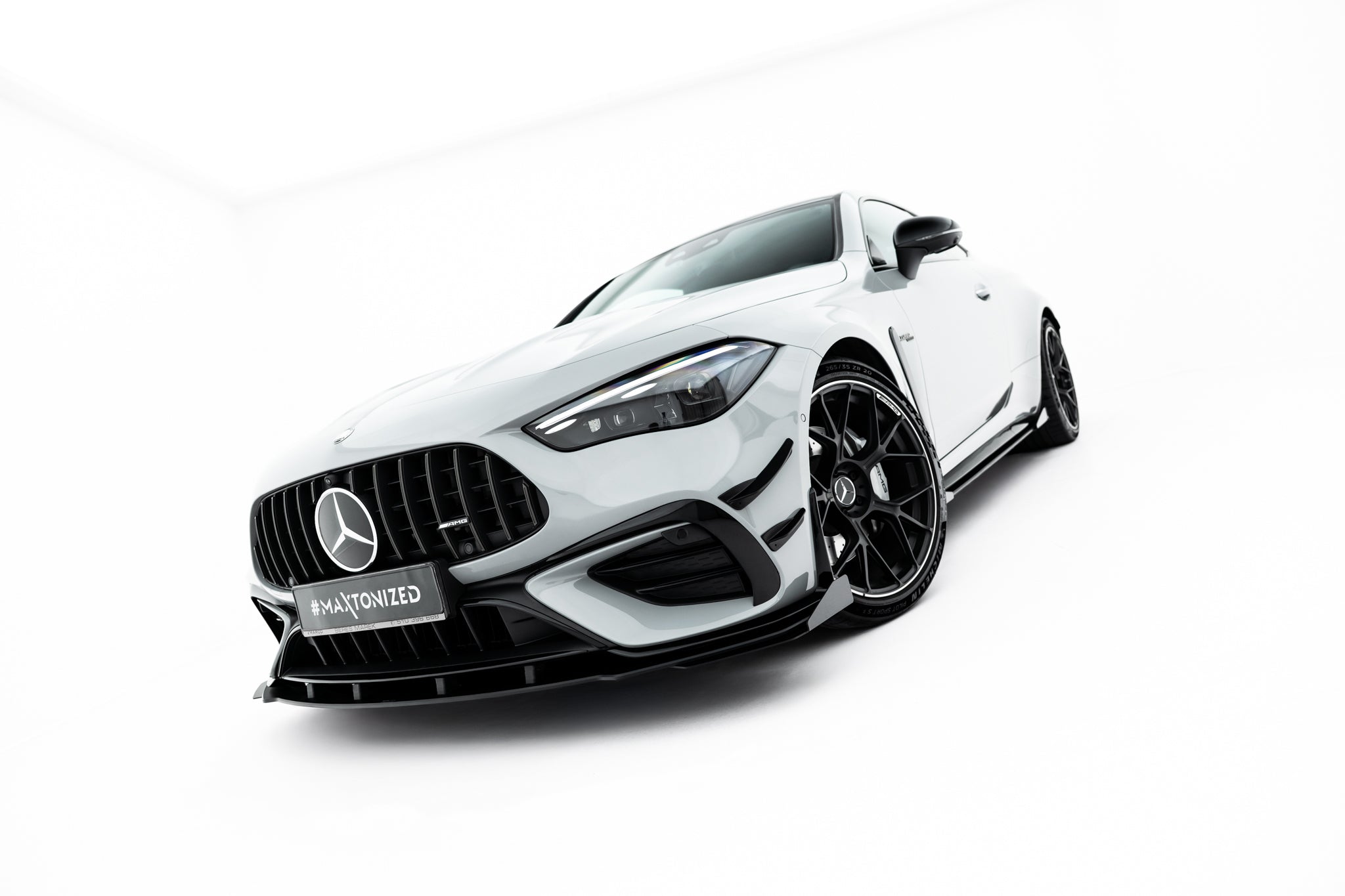 Street pro front splitter + flaps mercedes-amg cle 53 aero c236