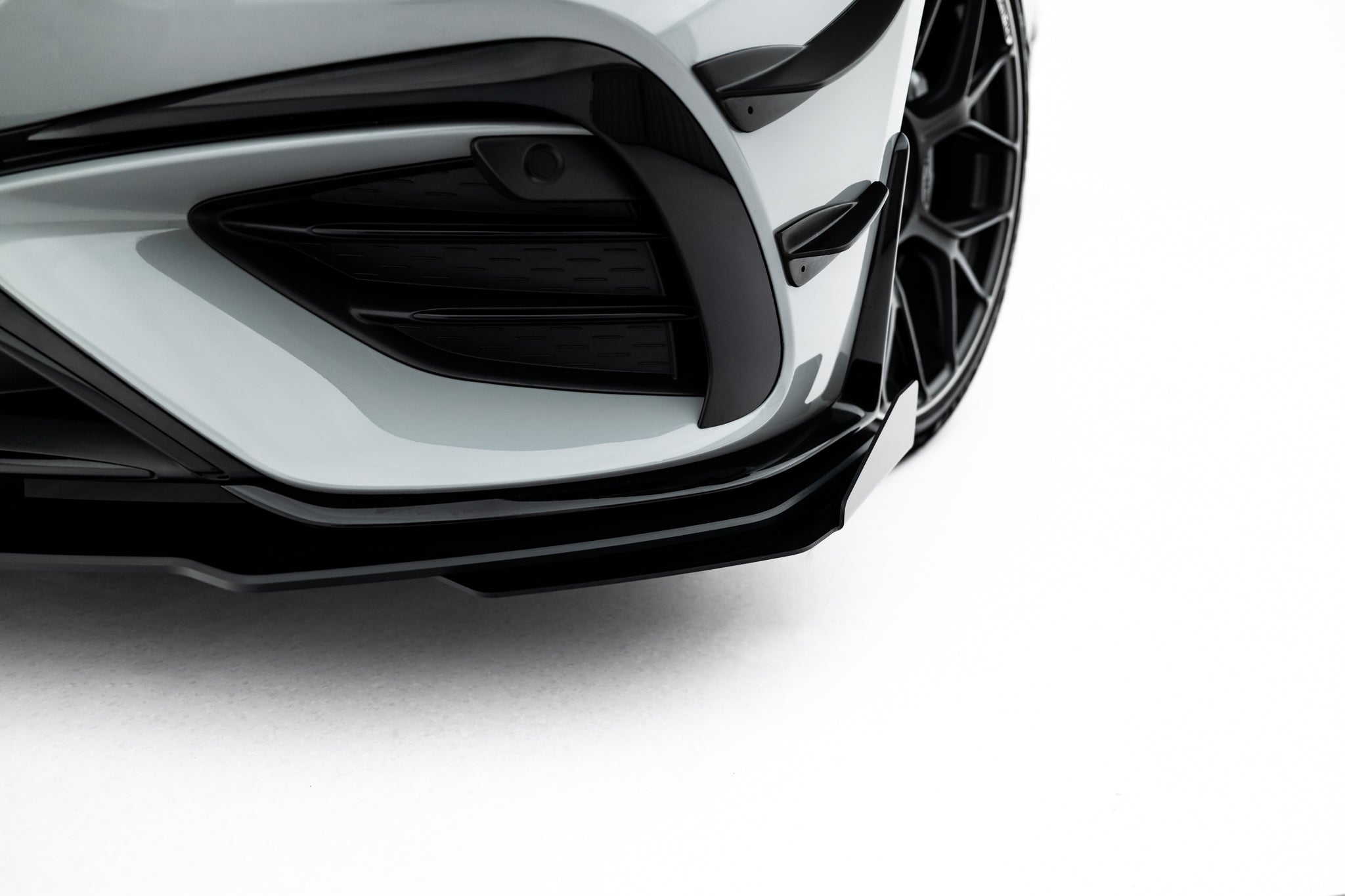 Street pro front splitter + flaps mercedes-amg cle 53 aero c236
