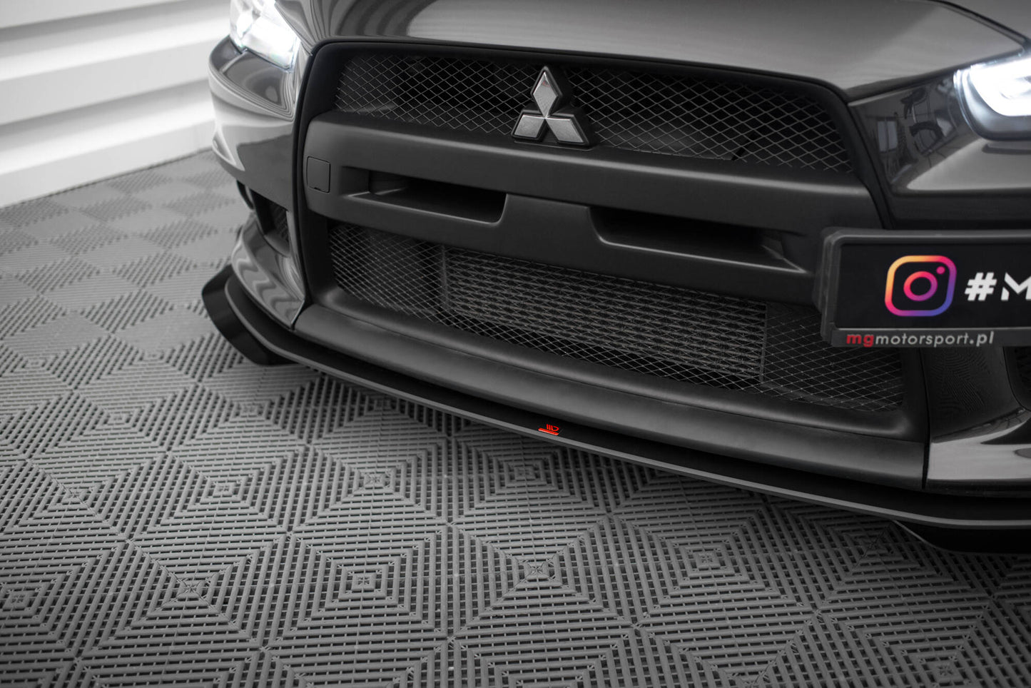 Street pro front splitter + flaps mitsubishi lancer evo x