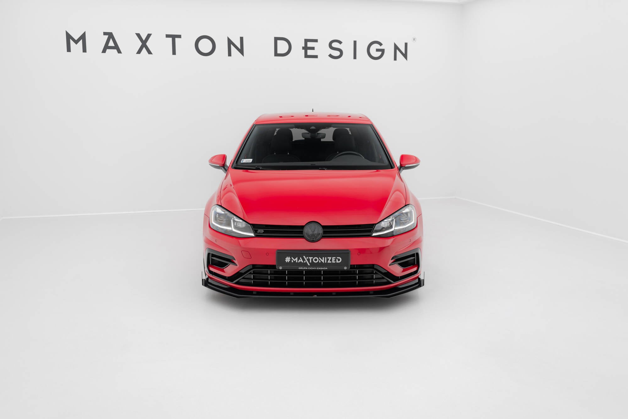 Street Pro Front Splits + Flaps Volkswagen Golf R / R-Line MK7 Facelift