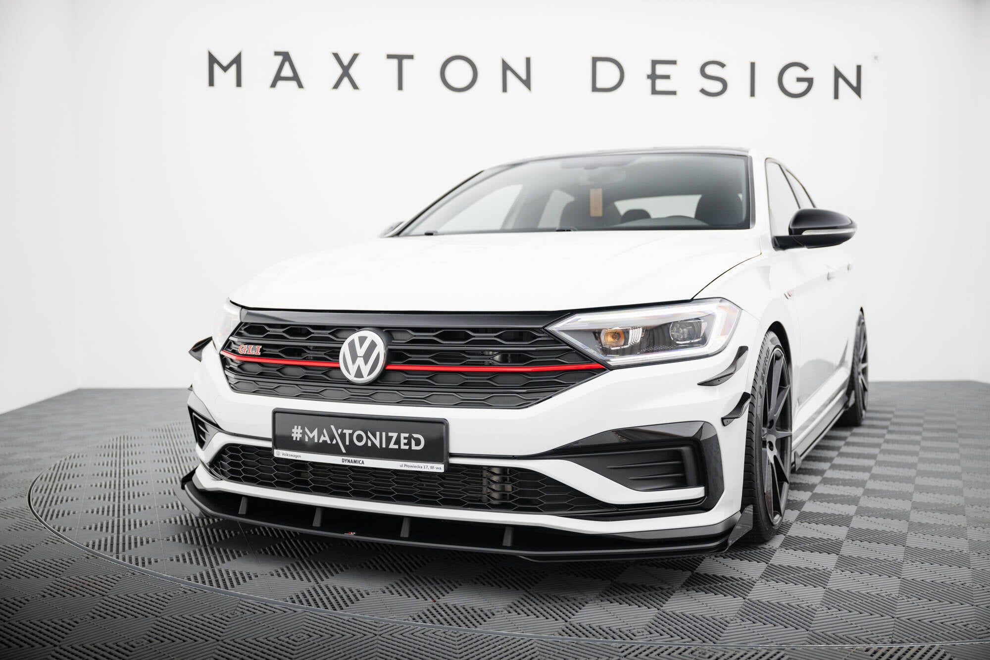 Street Pro Front Splitter + Flaps Volkswagen Jetta Gli Mk7