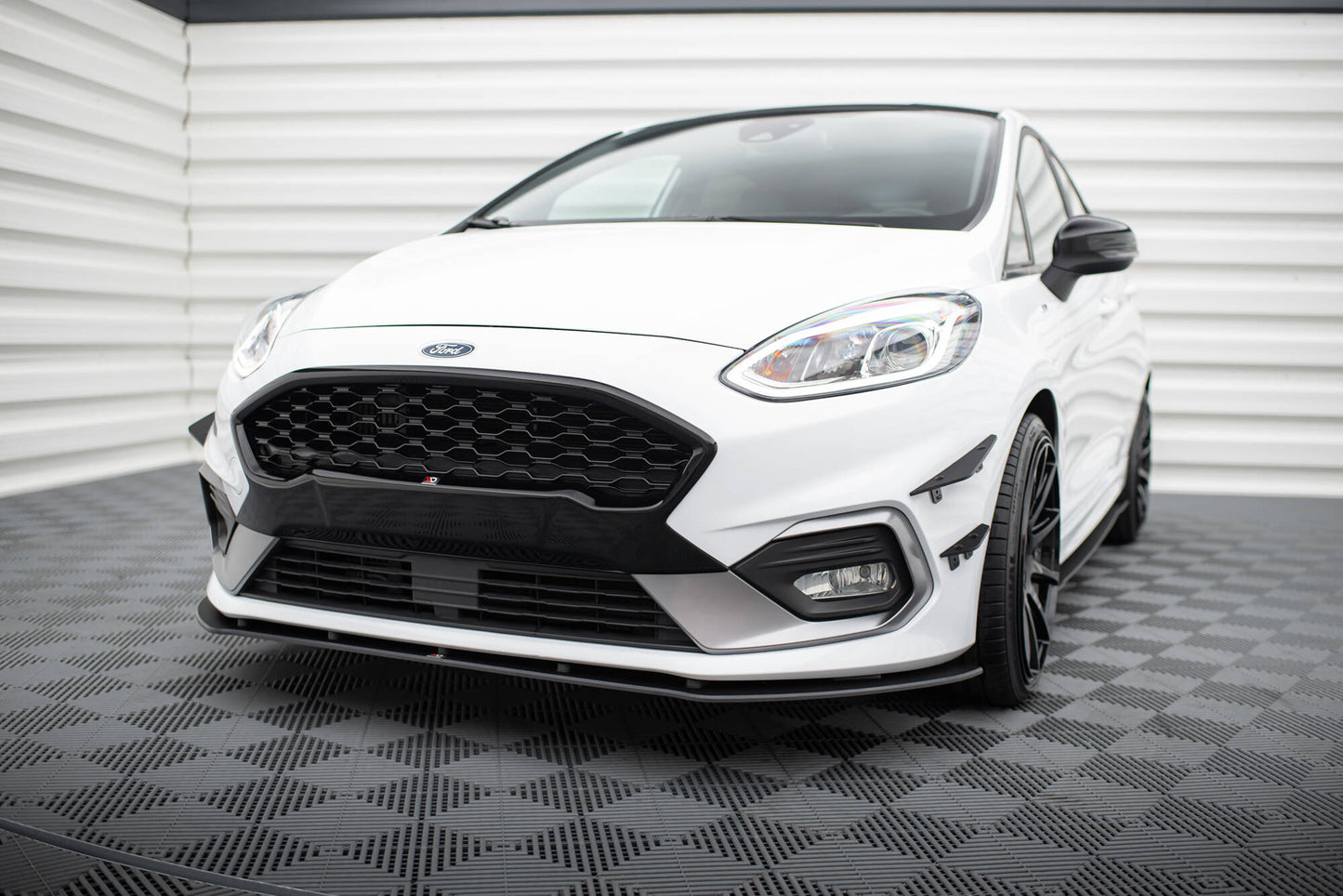 Street pro front splitter ford fiesta mk8 st / st-line