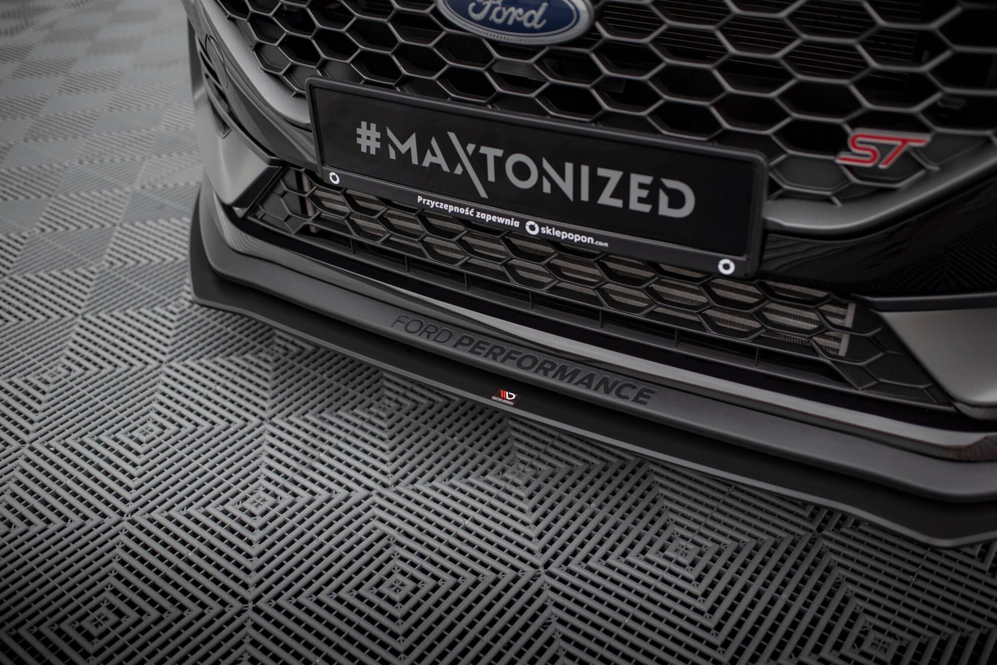 Street Pro etusplitteri Ford Fiesta ST mk8 facelift
