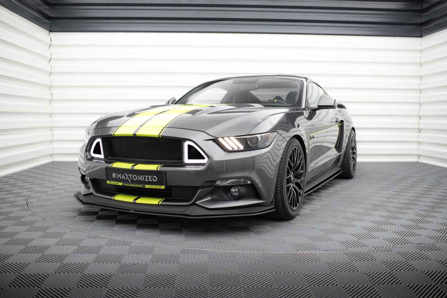 Street pro front splitter ford mustang gt mk6
