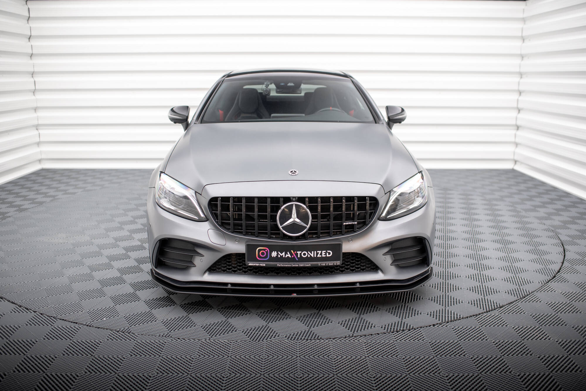 Street pro front splitter mercedes-amg c43 coupe / cabrio c205  facelift / a205 facelift