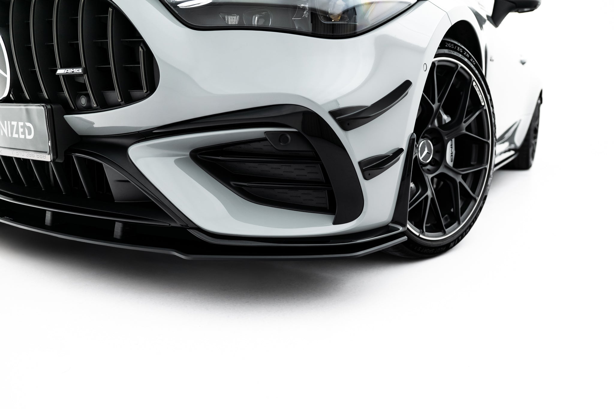 Street pro front splitter mercedes-amg cle 53 aero c236