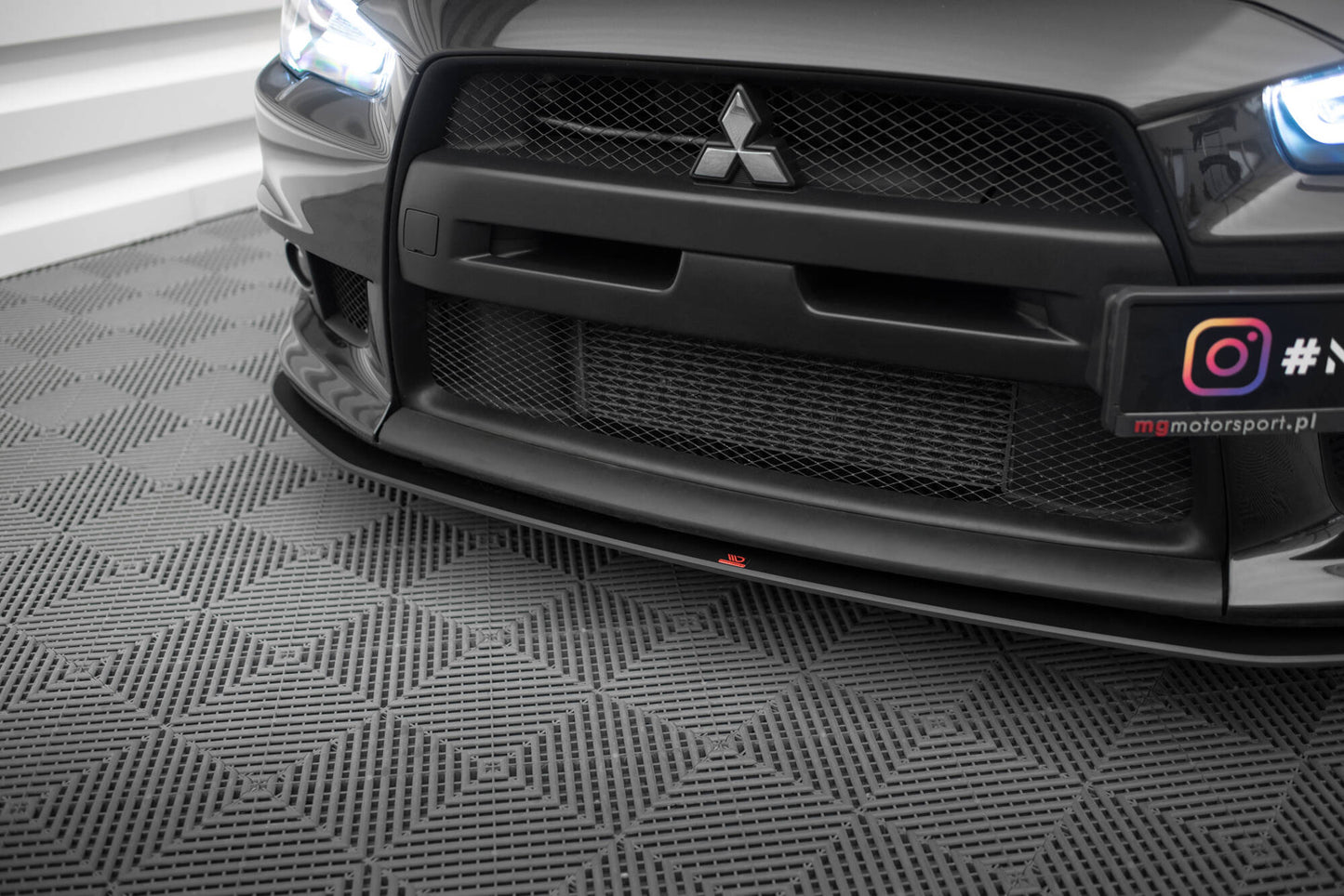 Street pro front splitter mitsubishi lancer evo x