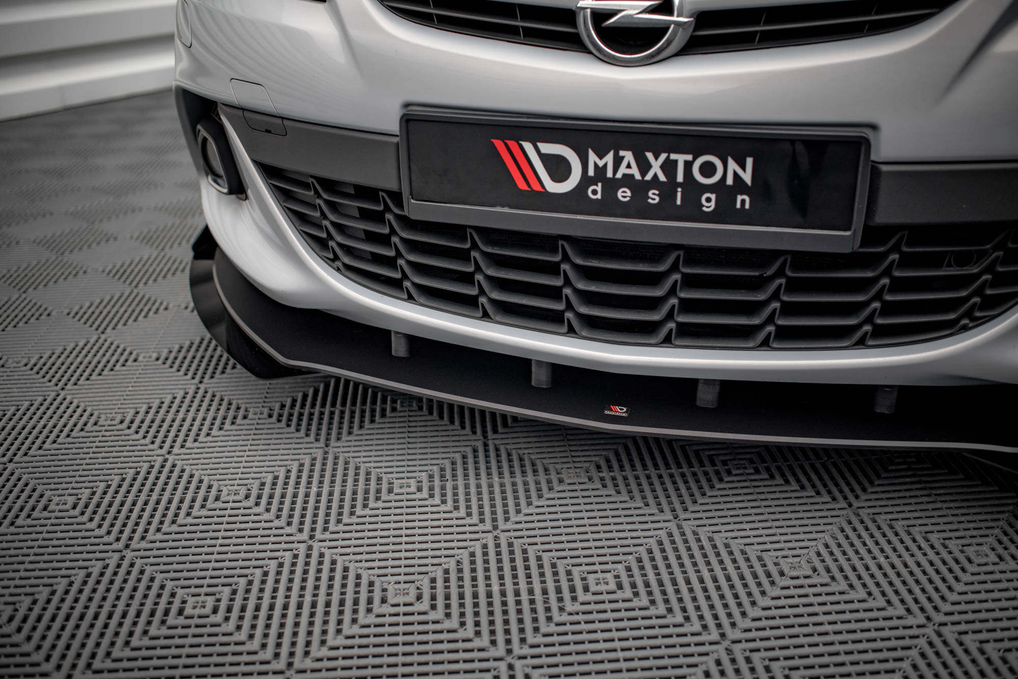 Street pro front splitter v.1 + klaffer opel astra gtc opc-line j
