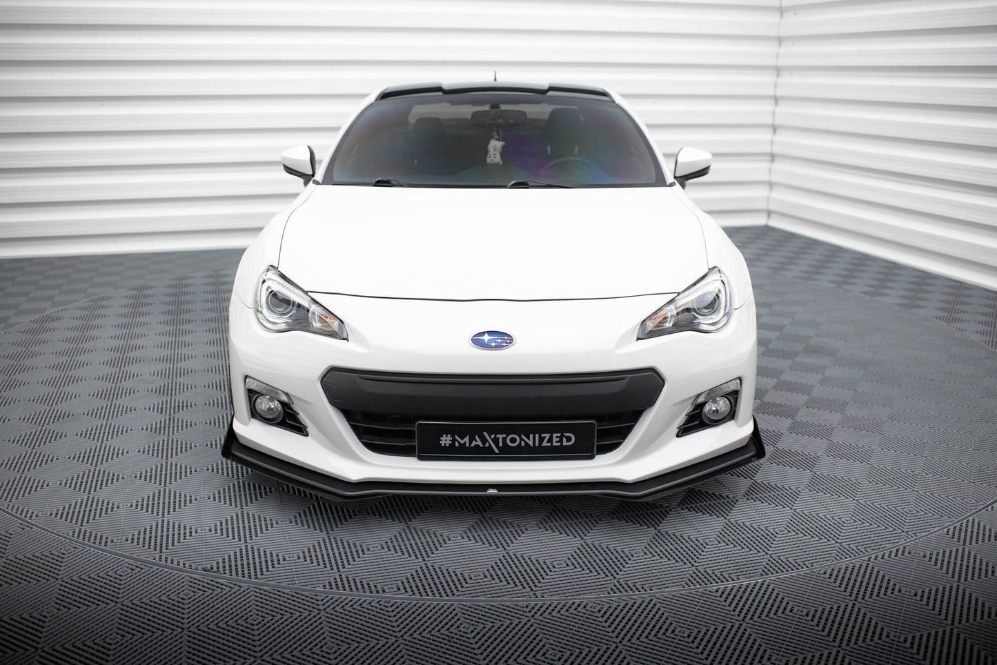 Street pro front splitter v.1 + flaps subaru brz mk1