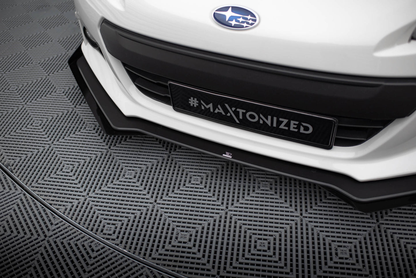 Street pro front splitter v.1 + flaps subaru brz mk1