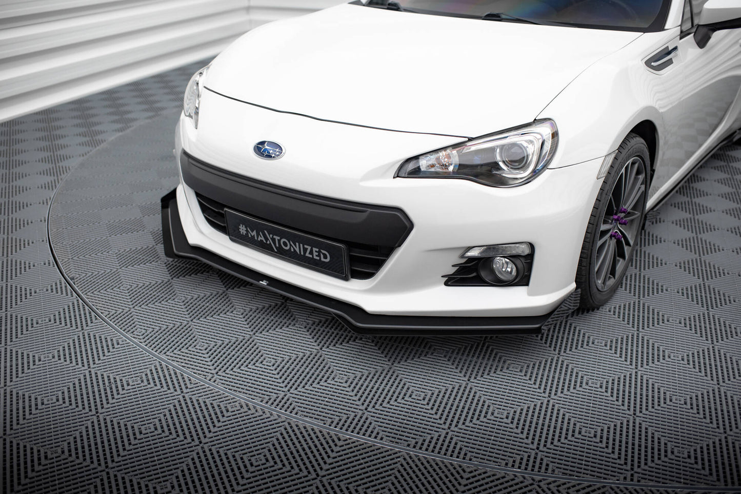 Street pro front splitter v.1 + flaps subaru brz mk1