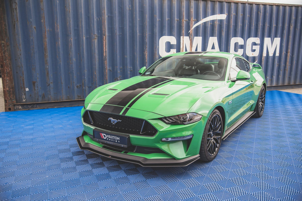 Street pro front splitter v.1 ford mustang gt mk6 ansiktsløftning
