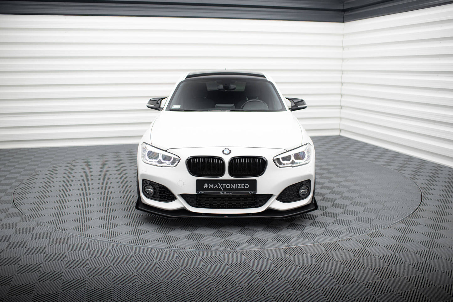 Street pro front splitter v.3 + flaps for bmw 1 f20 m-pack facelift / m140i