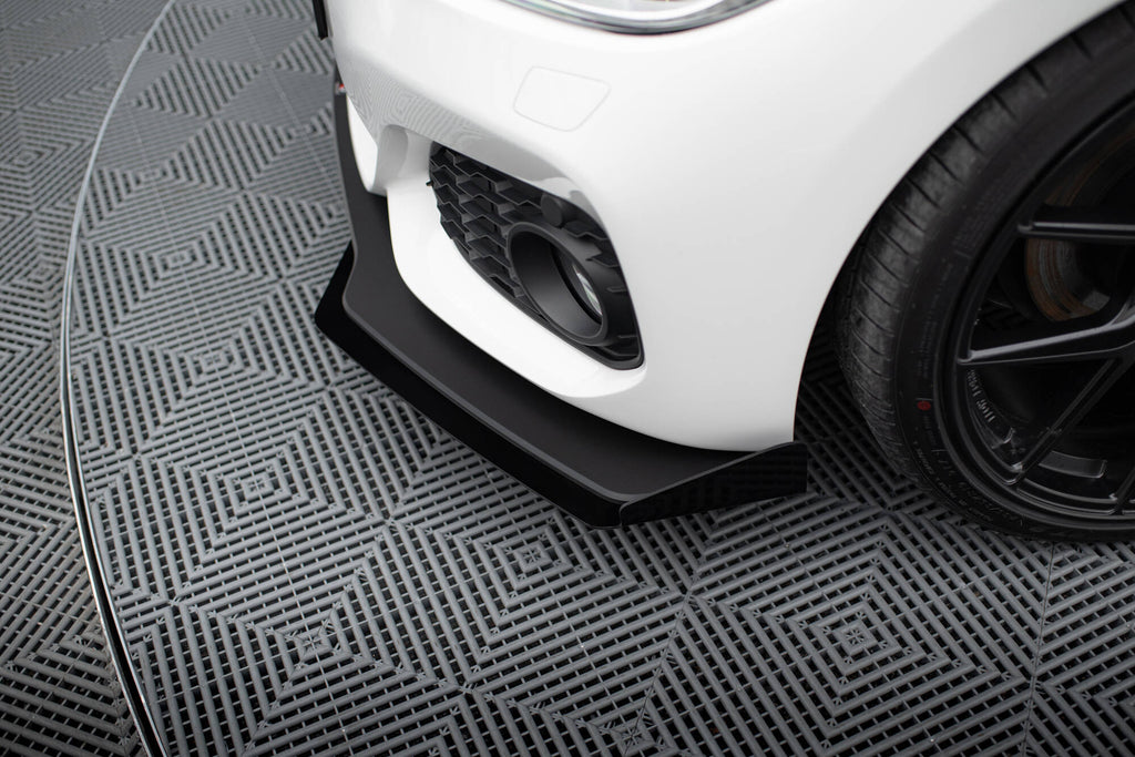 Street Pro Front Splits v.3 + flapper til BMW 1 F20 M-Pack Facelift / M140i