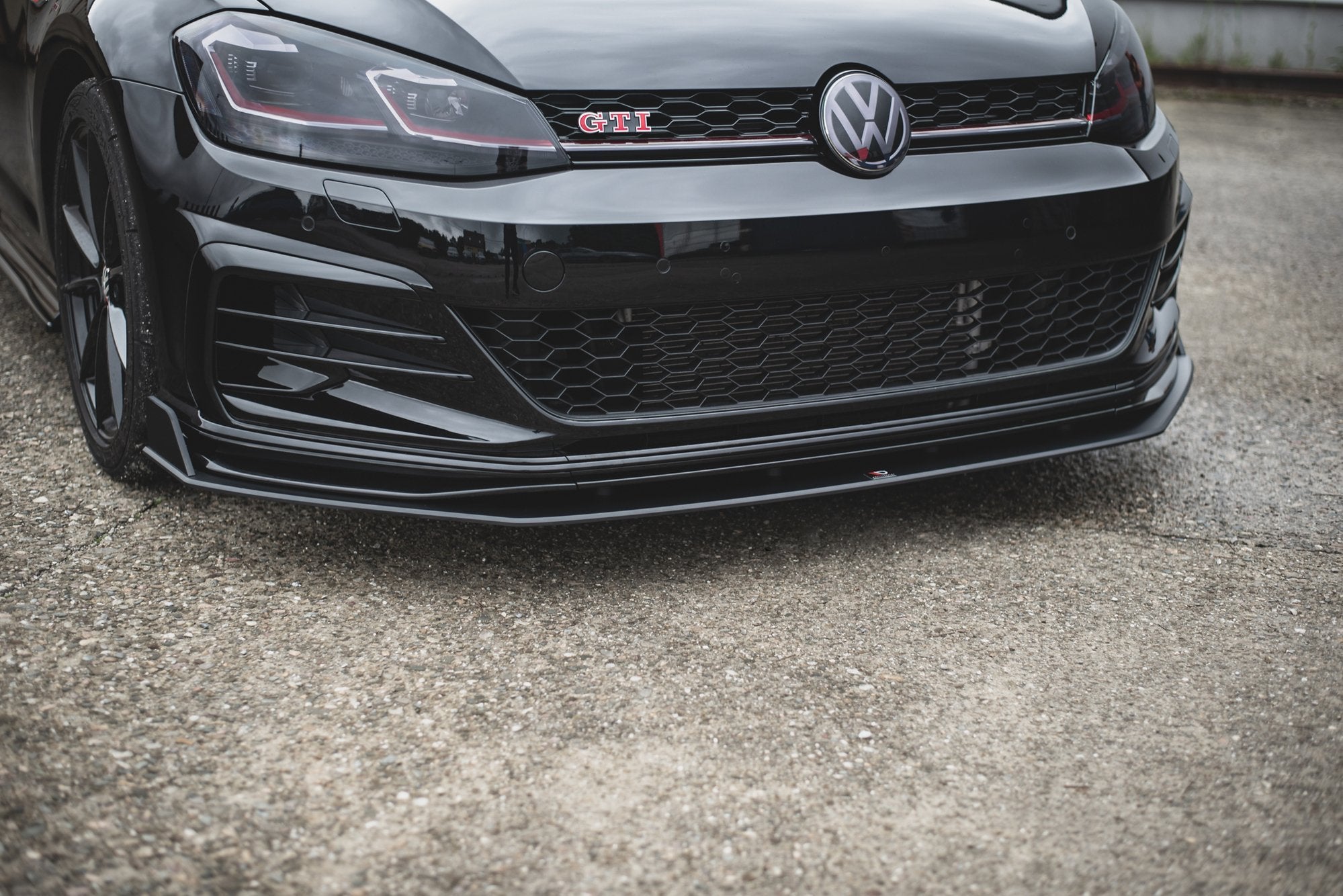 Street pro front splitter vw golf 7 gti tcr