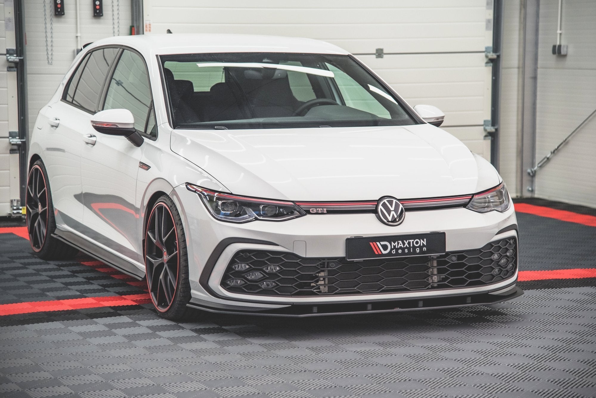 Street pro front splitter volkswagen golf gti / gte / gtd / r-line mk8