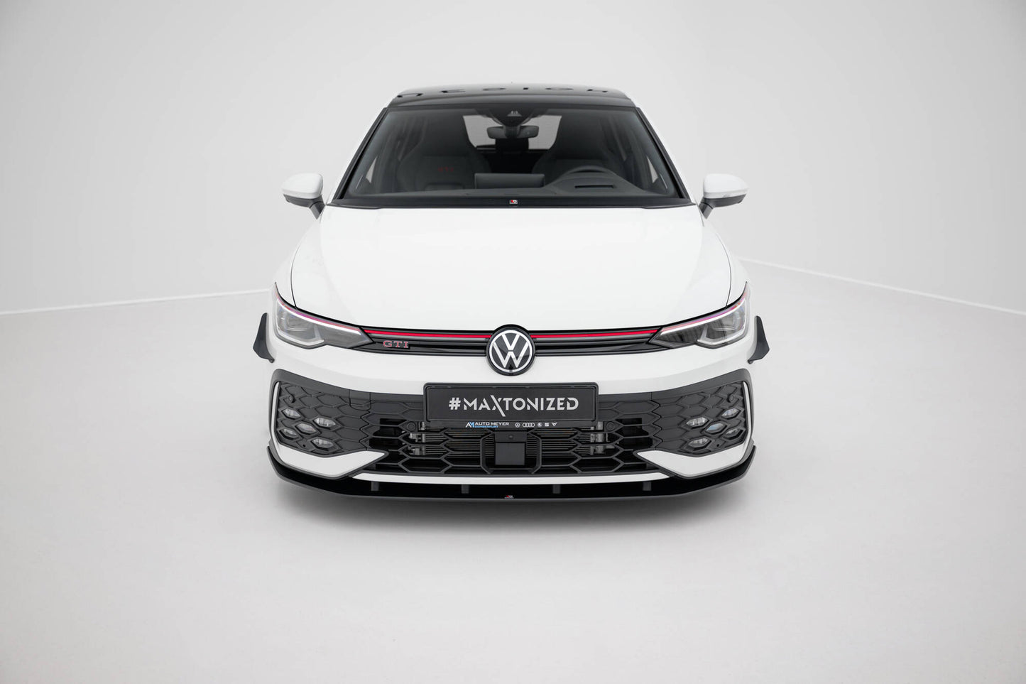Street pro front splitter volkswagen golf gti / gte / r-line mk8 facelift