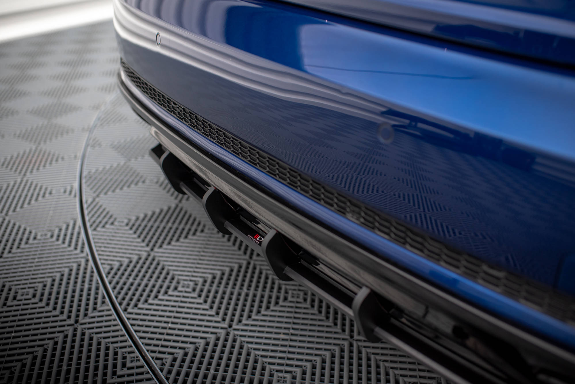 Street pro rear diffuser audi a4 competition b9