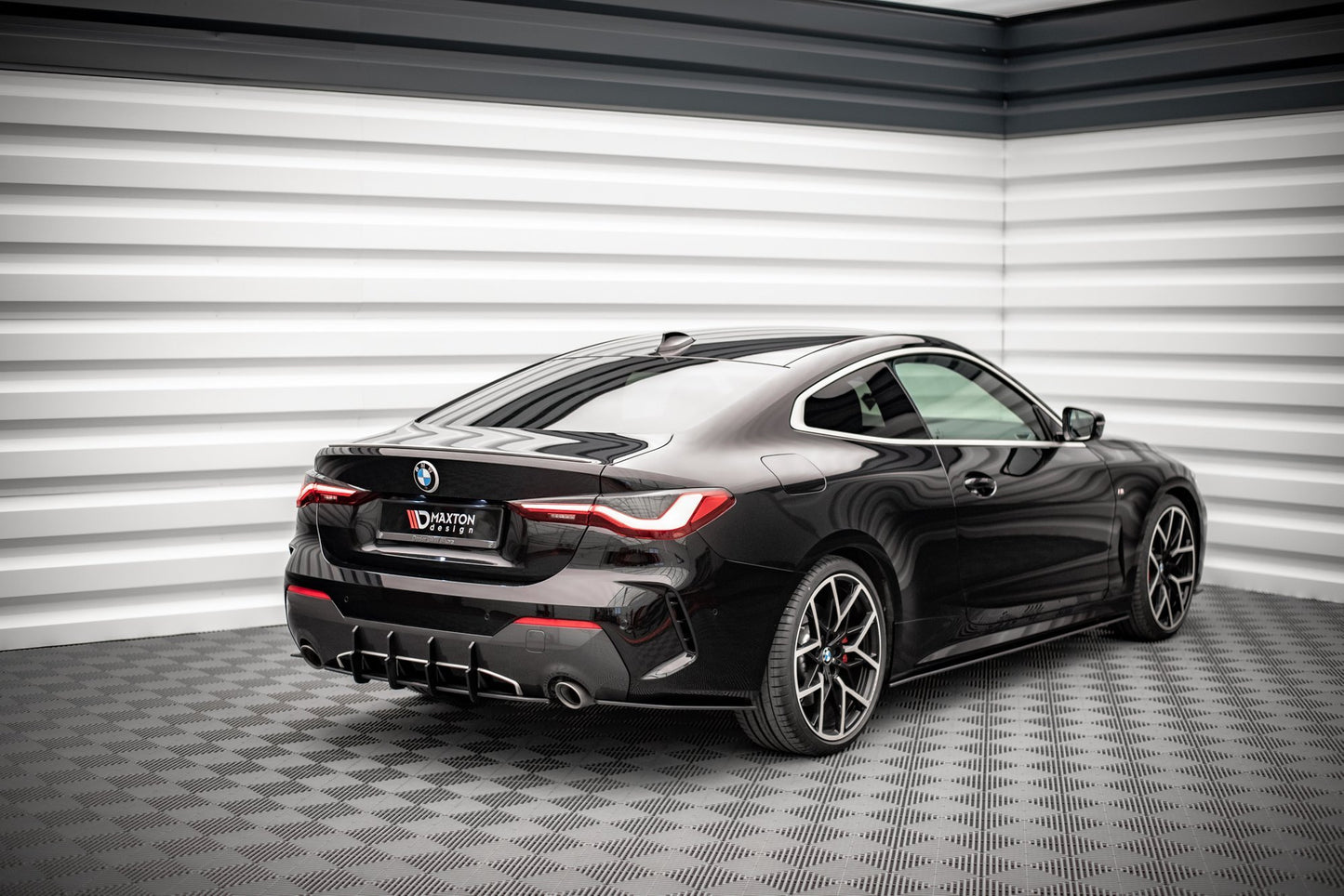 Street pro rear diffuser bmw 4 m-pack g22 / g23 / g22 facelift / g23 facelift