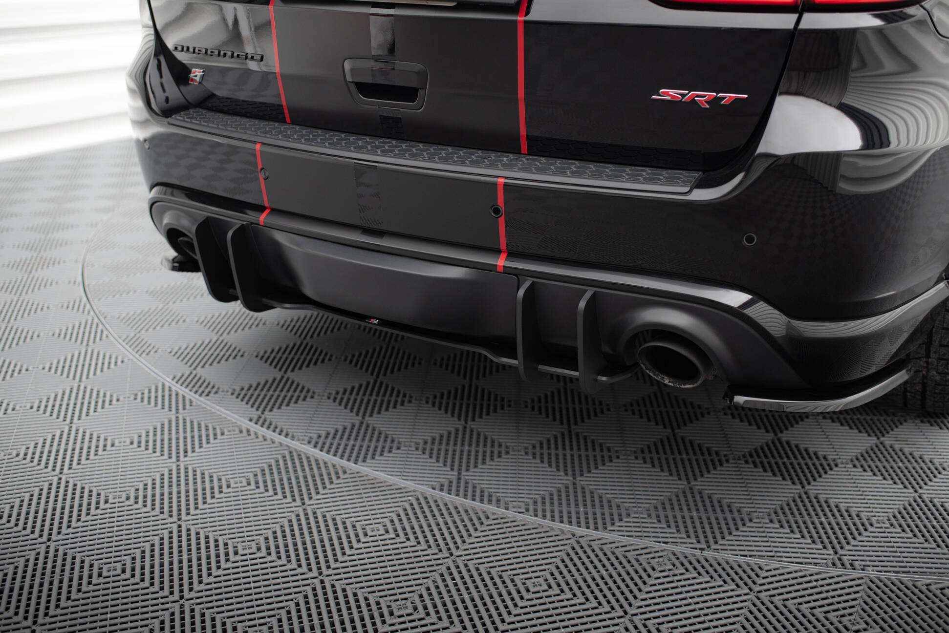 Street Pro takadiffuusori Dodge Durango SRT mk3