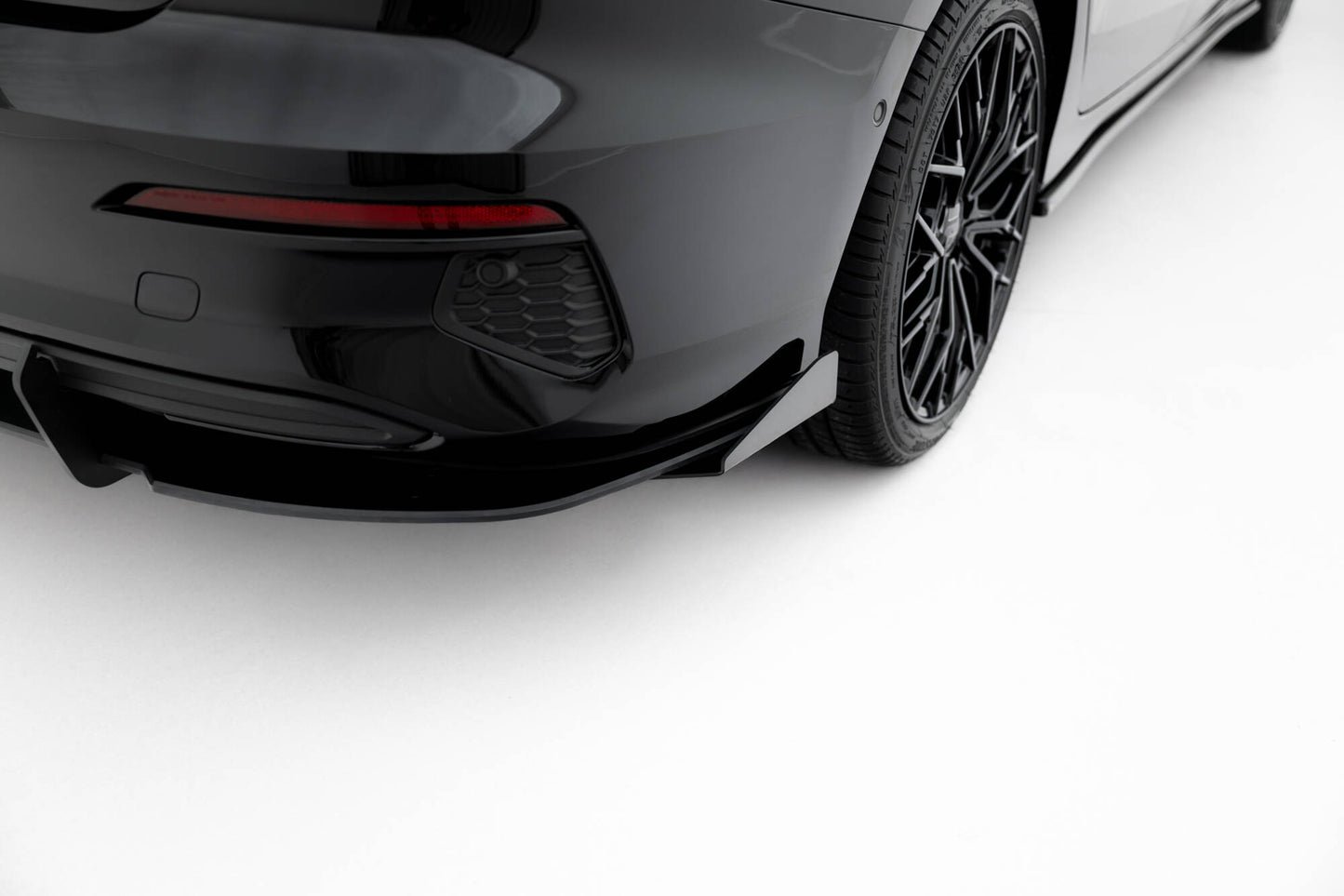 Street pro rear diffuser + flaps audi a3 sedan 8y