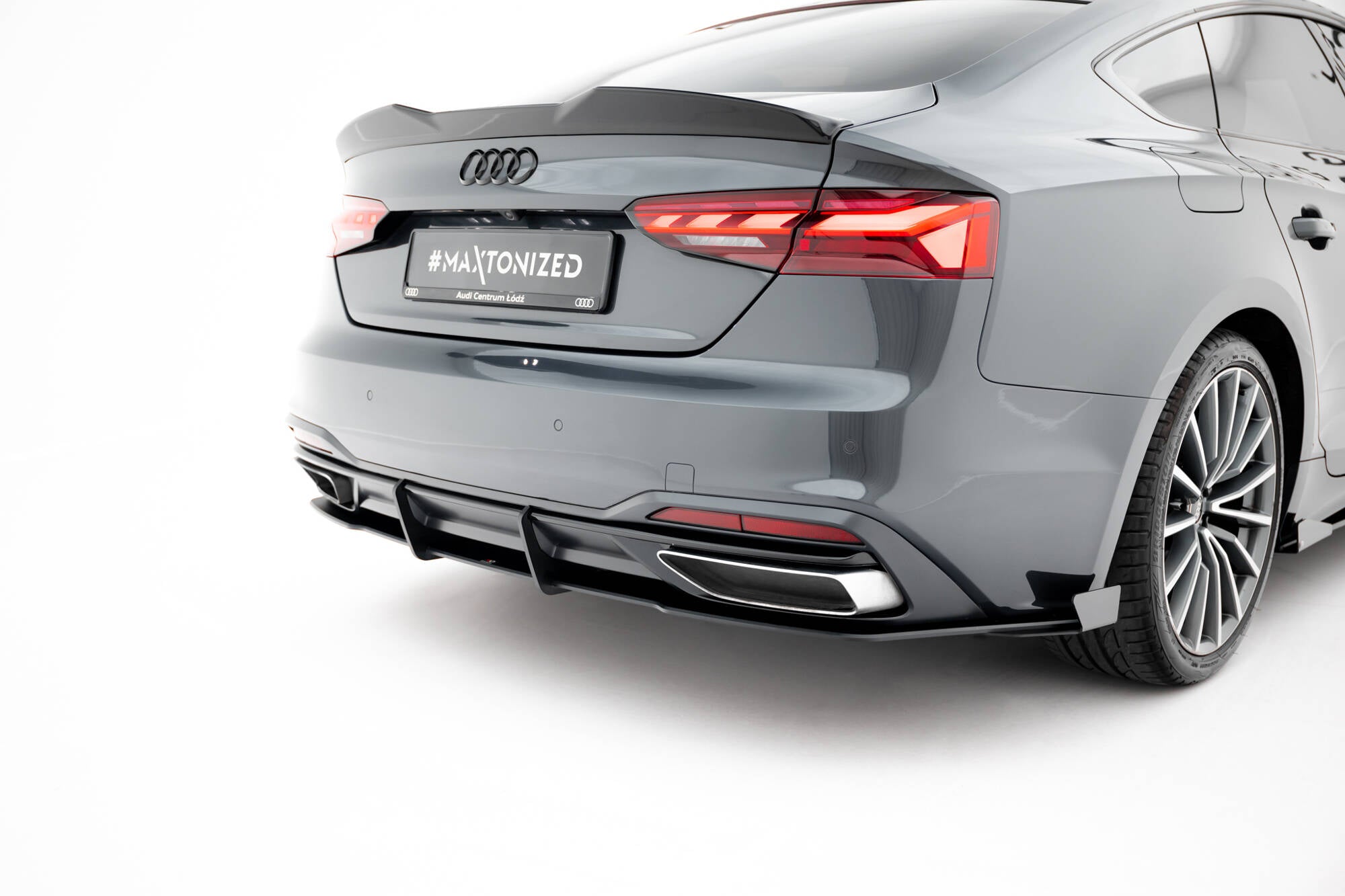 Street pro rear diffuser + flaps audi a5 f5 facelift