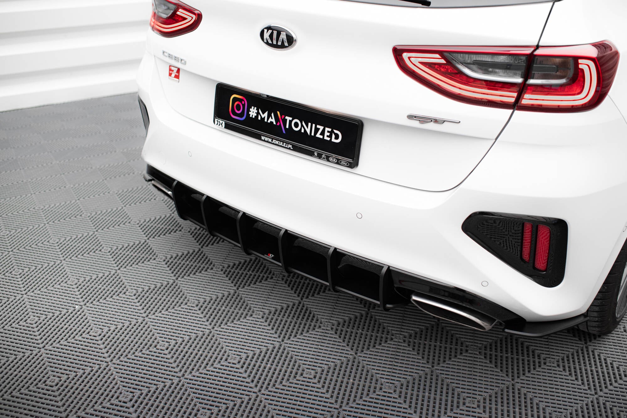 Street Pro Bagerste diffus Kia Ceed GT MK3