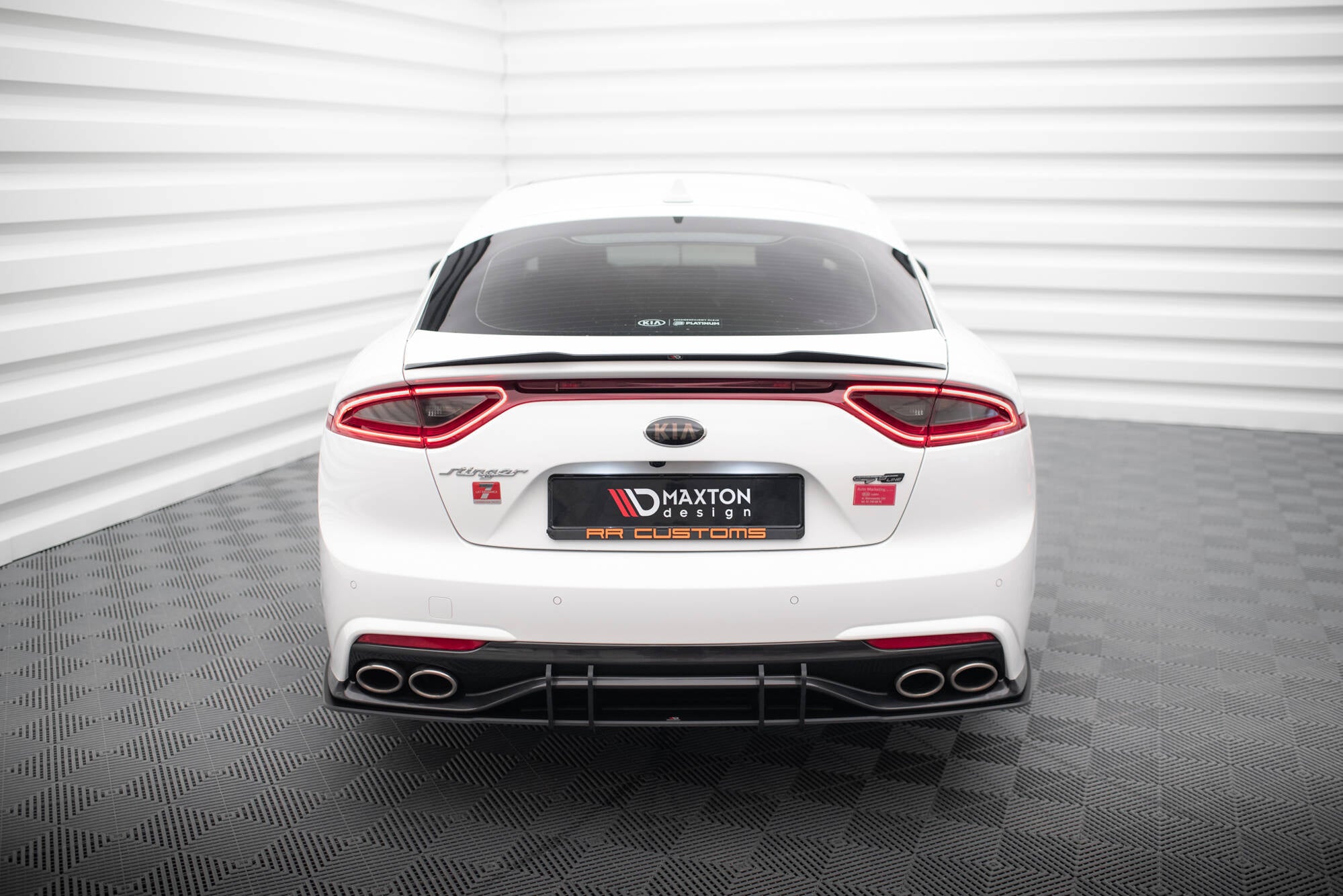 Street pro rear diffuser kia stinger mk1