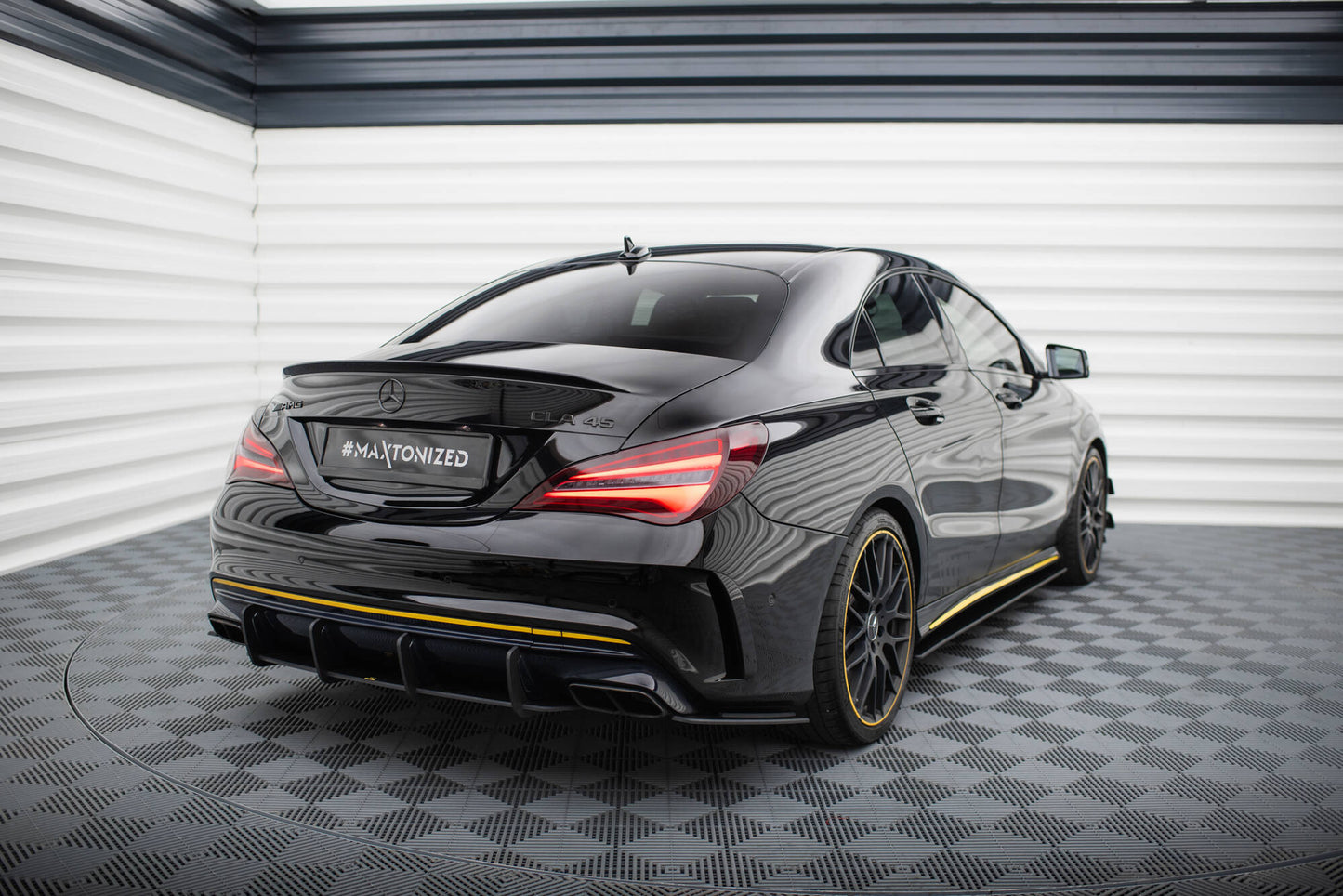 Street pro rear diffuser mercedes-amg cla 45 c117 facelift