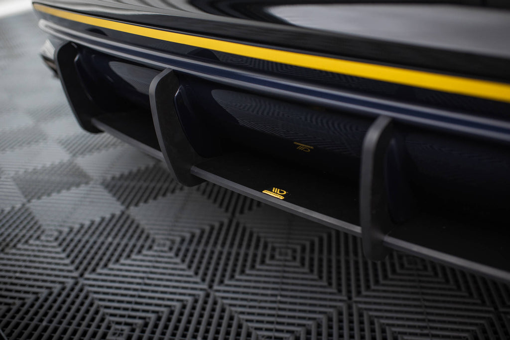 Street pro rear diffuser mercedes-amg cla 45 c117 facelift