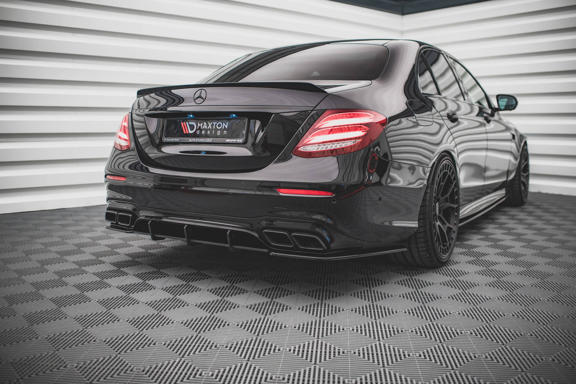 Street Pro bagdiffusor Mercedes-Benz E63 AMG Stationcar/Sedan S213/W213