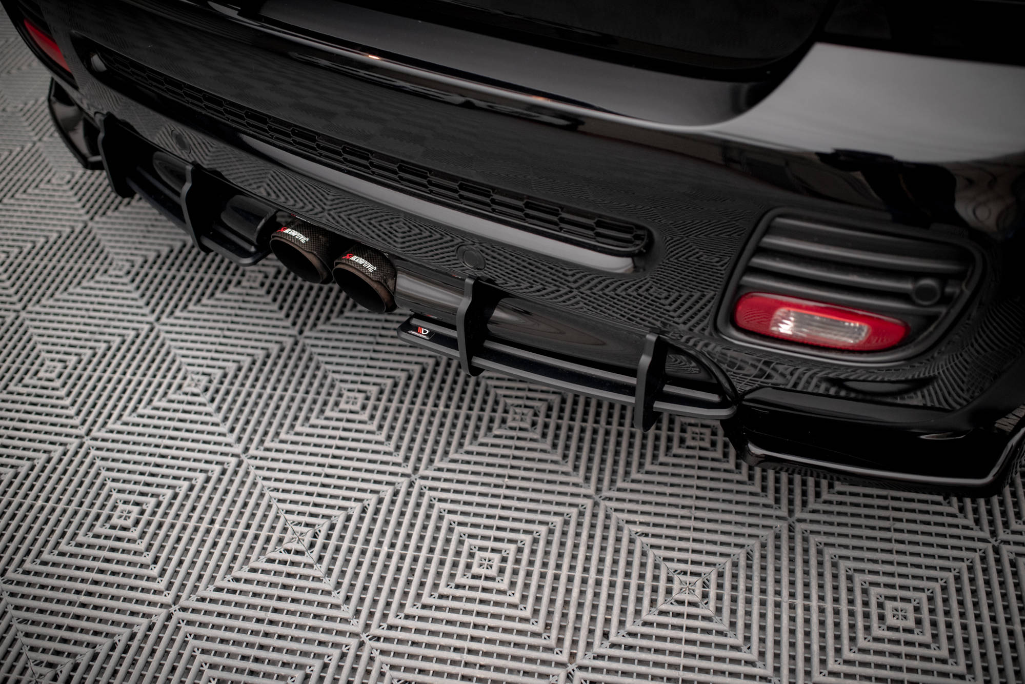 Street pro rear diffuser mini cooper john cooper works r56