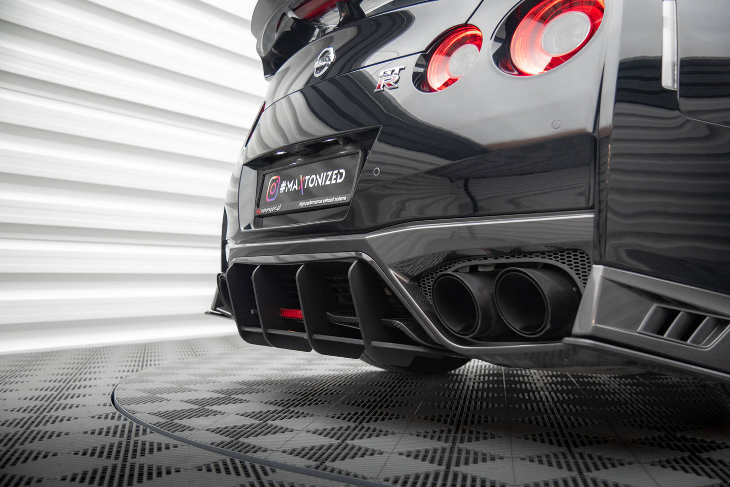 Street pro rear diffuser nissan gtr r35 facelift