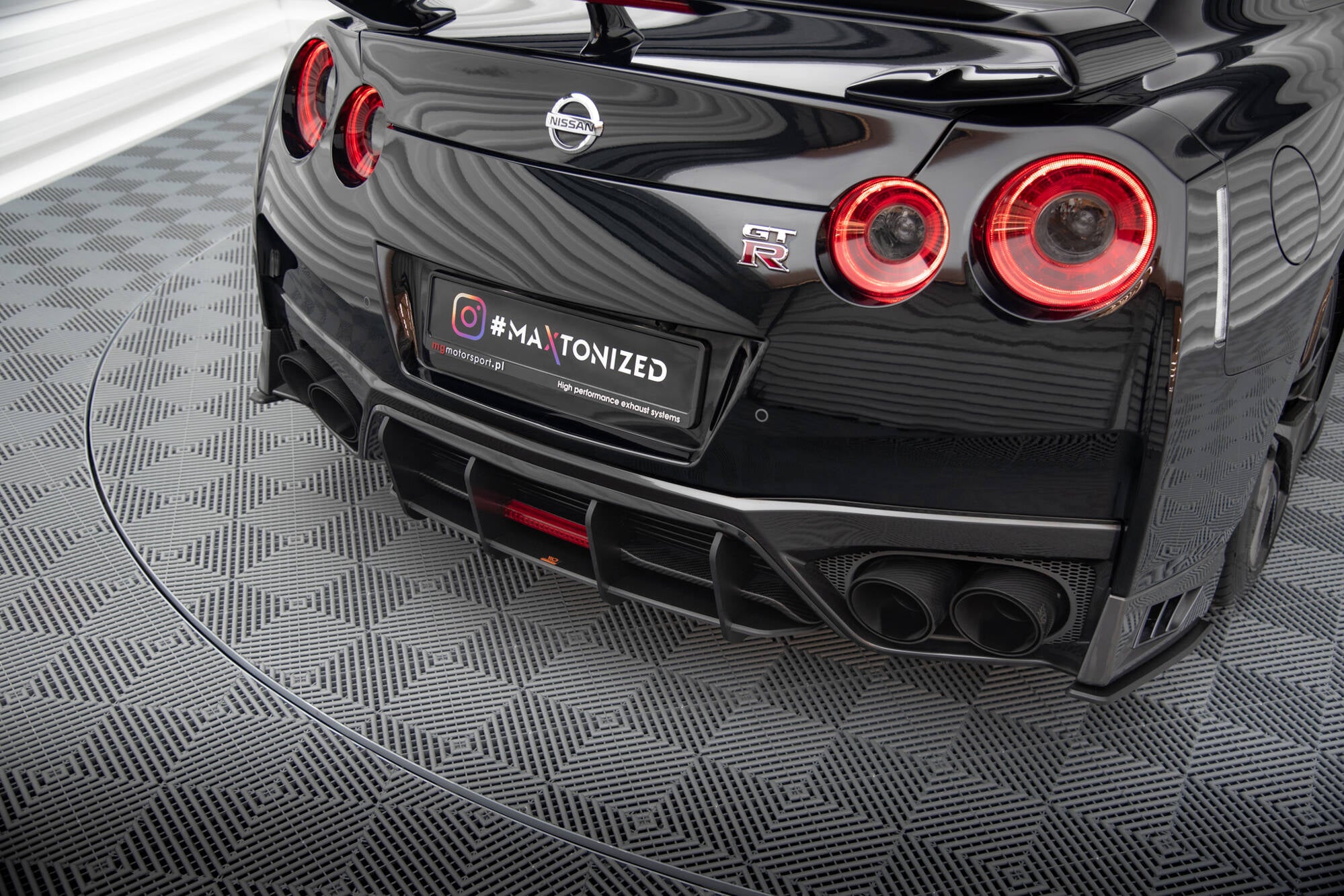 Street pro rear diffuser nissan gtr r35 facelift