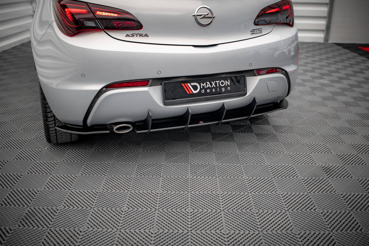 Street pro rear diffuser opel astra gtc opc-line j