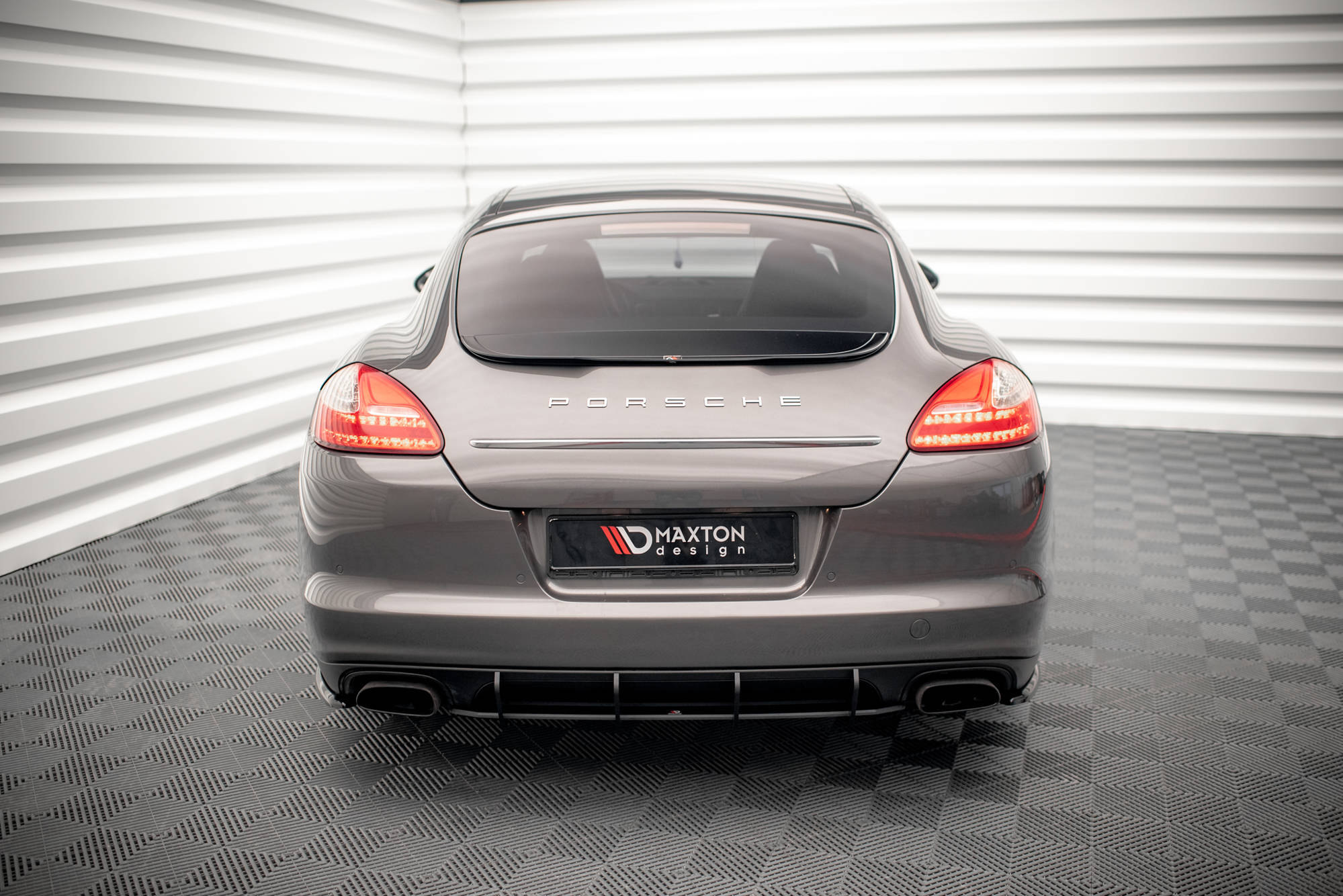 Street pro rear diffuser porsche panamera / panamera diesel 970