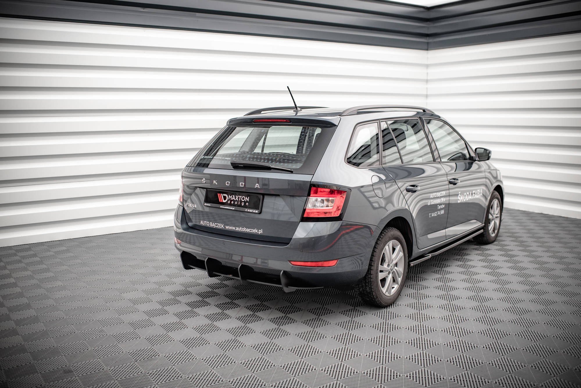 Street pro rear diffuser skoda fabia combi mk3 facelift