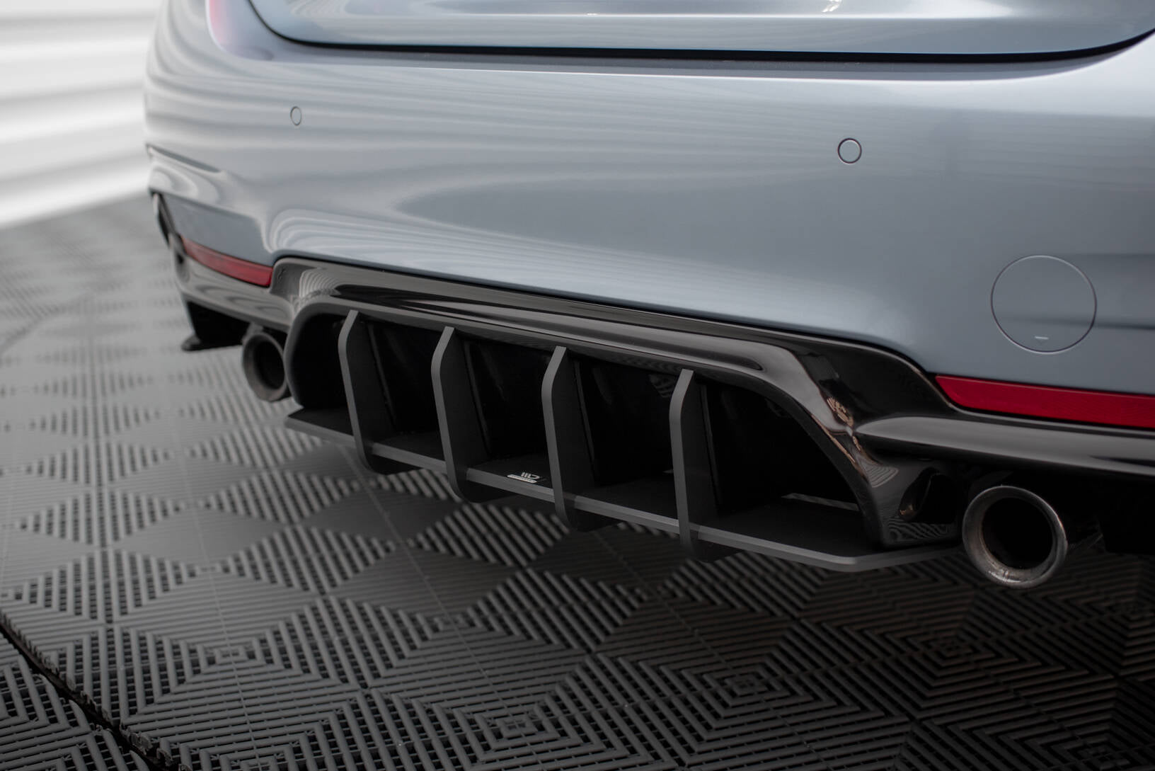 Street pro rear diffuser v.1 bmw 4 coupe / cabrio / gran coupe m-pack f32 / f33 /  f36