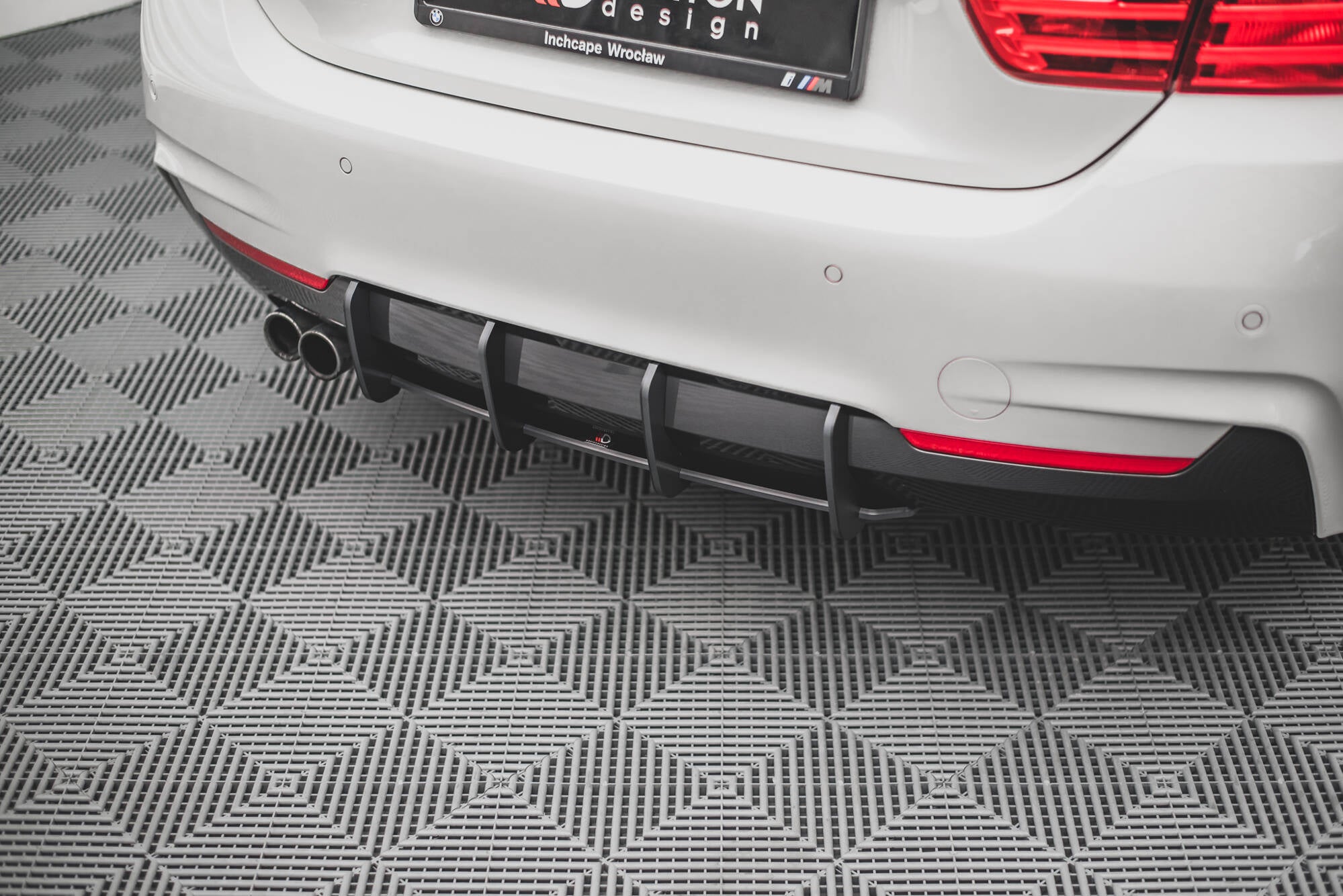 Street pro rear diffuser v.1 bmw 4 m-pack f32